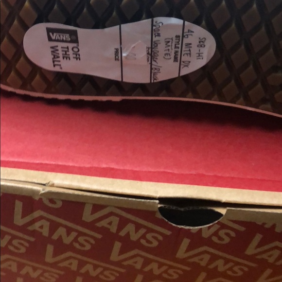 Vans X NASA SK8 hi Top - Picture 2 of 3